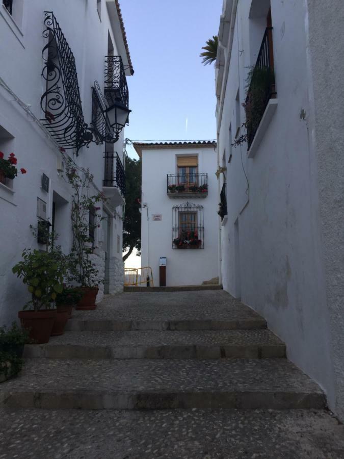Altea, Callejeando Por Su Casco Antiguo. Eksteriør billede
